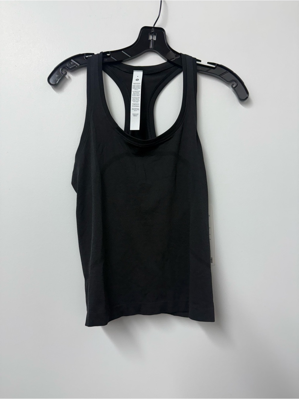 LuluLemon Swiftly Tech Scoop Neck Tank *Race Length in Black